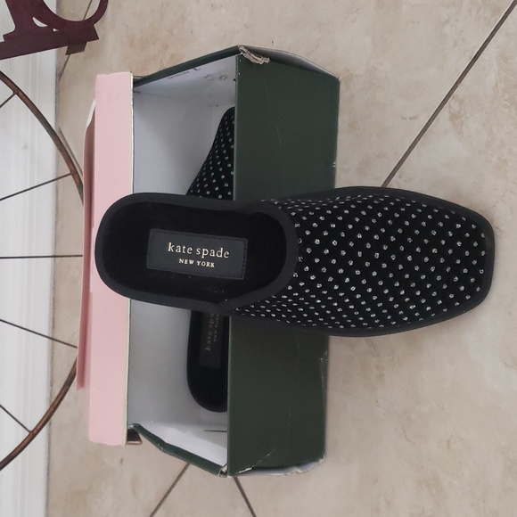 Kate Spade Black Velvet Slip On Slippers Dove with Silver NEW Size 7 - Picture 2 of 3